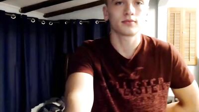 Young Sexy Amateur Blond Boys - Gay Porn Tube Cam Fun!