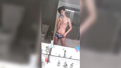 Gay Tube Selfie Underwear Lad Strikes Again! - Amature Big Cocks Fetish
