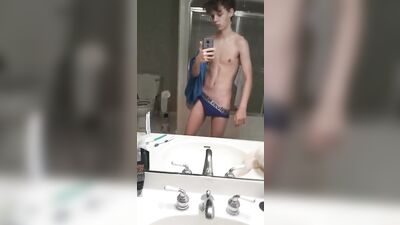 Gay Tube Selfie Underwear Lad Strikes Again! - Amature Big Cocks Fetish