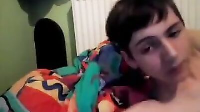 Self-Sucking Cutie: Gay Teen Webcam Orgasm