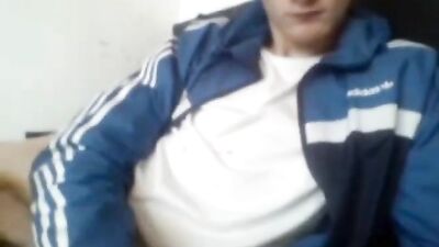 British Ginger Scally Boys Porn - Big Dick Wanking On Bed!