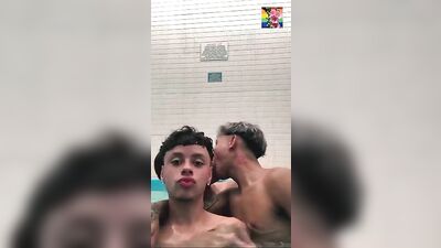Gay Porn Twinks Web-Cam Video - Yeaaah Look @ Us 1481832