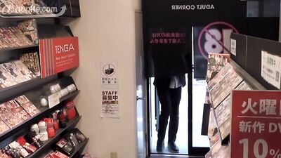 College Boys Shop Clerks: Hardcore Gay Porn Action!