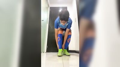 Young Latin Straight Sports Player: An Amateur Gay Video with Oral Sex and Cum Shots!