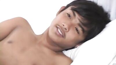 Skinny but hung bestest friends cam boys - action-packed gay porn adventure!