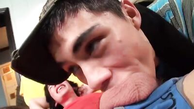 Les yeux plus grand que le cul