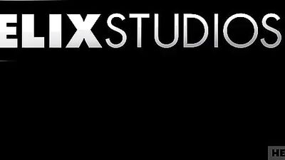 Hot Twinks in Flip-Flops: A Sexy Beach Adventure!