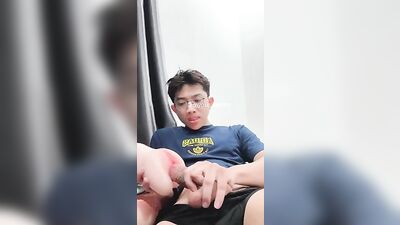 Juguetitos Seven Jalandos: A Muscle Boys Oral Solo Bareback Gay Porn Video