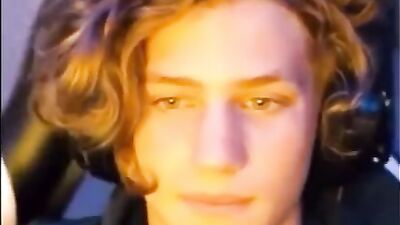 Handsome Cutie: Straight Boys Selfie Cam Cum!