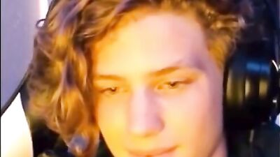 Handsome Cutie: Straight Boys Selfie Cam Cum!