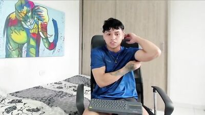 Latin Heat - The Return of Cute Colombian Guy!