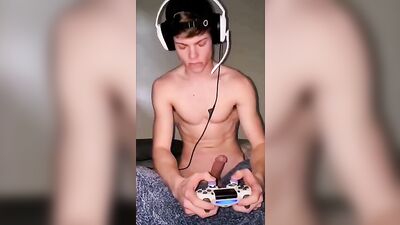 Jack Off Dont Boys Porn Back Jack - Gay Threesome Action with Huge Cocks!