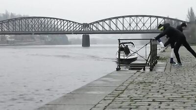 Gay Porn Threesome Bareback Orgy: Big Cocks & Cum Shots Galore!