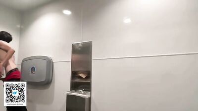 DAN BENSON SOLO III - The Ultimate Handjob Experience