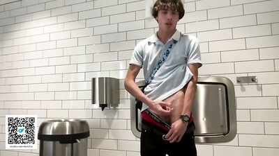 ALYX HILTONS SOLO VII: Cum Shots, Handjobs and Punheta Gala Masturbation!