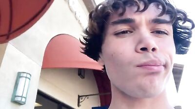 ALYX HILTON SOLO IX: The Ultimate Handjob Experience!