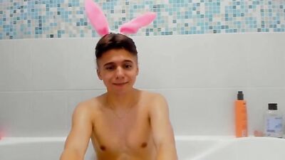 Bath Twinks Porn Revisited: Luxallenns Solo Webcam Adventure!