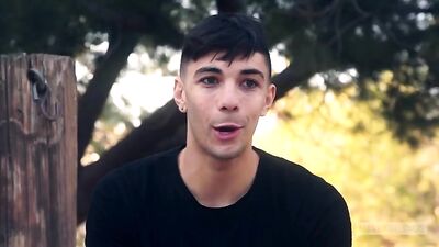 Inside Helix - Ashton Summers and Riley Finch: Hardcore Gay Porn Action!