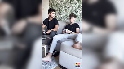 [HBW] Let's Take A Shower 108409