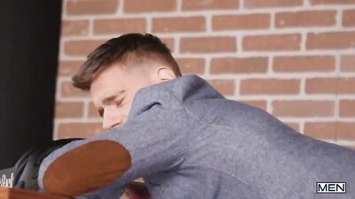 Maliks Biker Ride: Fucking the Straight Boss in the Office!