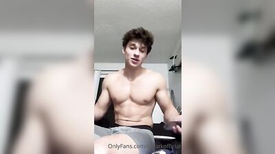 HOT OFFICER WANKING: An Officer and a Gentlemans Secret Desires Revealed!