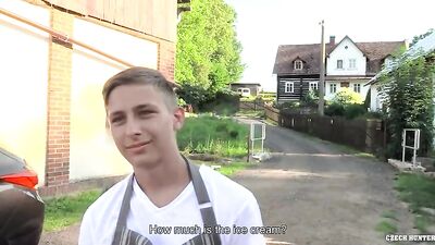 Czech Hunter Twink Paid to Fuck: Public Outdoor Sex with Cum-Swallowing