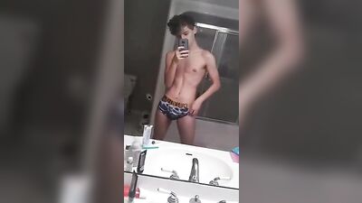 Gavins Young Cutie Fetish Cam Show!