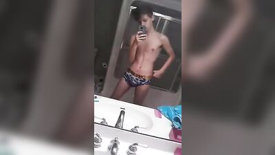 Gavins Young Cutie Fetish Cam Show!