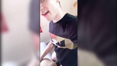 Cumming Cutie: Fraternal Friendship with Muscle Boys!