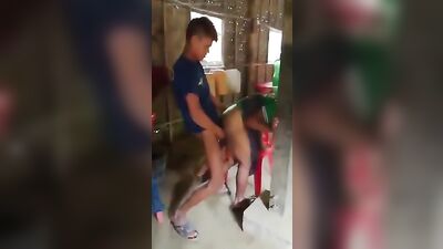 Twink Frenzy: Amateur Oral Sex on Pinoy Twinks!