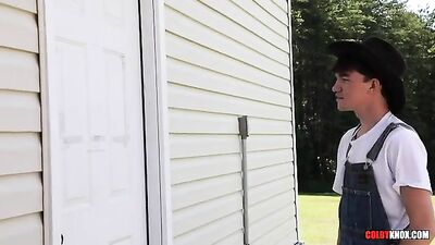 Gay Twink Sex Party in the Cabin with Friends!