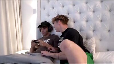 Sexy Twink Bareback Oral Action Porn - Cum Shots Big Cocks!