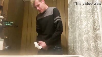 Experience the hottest blond boy solo web-cam action with Dnz!