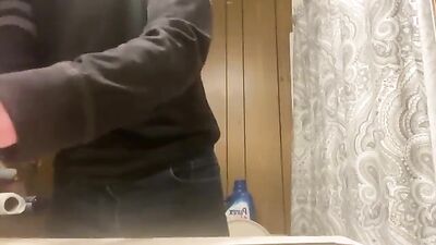 Experience the hottest blond boy solo web-cam action with Dnz!