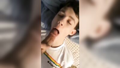Gay Oral Sex Fantasy: Bedroom Boy Sucking Men