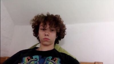 Curly Haired Boy KMJN: The Ultimate Amateur Porn Web-Cam Experience!