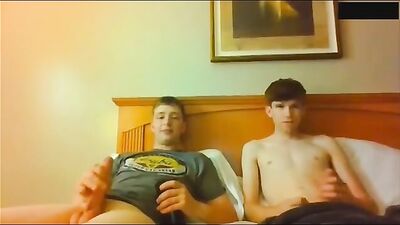 Chasepuck: The Ultimate Gay Cam Show Experience