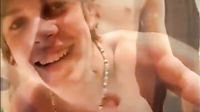 Kumpel eichst im Bad