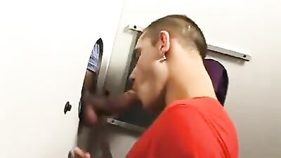 Gorgeous WhiteTrash CumSucker Hole Love: Ultimate Gay Porn Explosion!