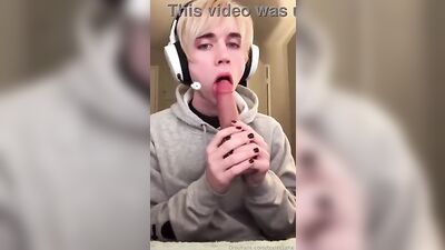 Gamer Boys Toy Cam Porn Adventure - Amateur Fetish Fun Solo Boy Wank!