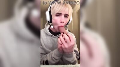 Gamer Boys Toy Cam Porn Adventure - Amateur Fetish Fun Solo Boy Wank!