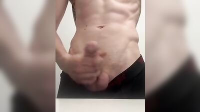 Twink Jerks: Cumming Solo and Shooting Amateur Handjobs