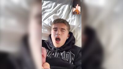 Shocking Amateur Brother Web-Cam Cum Shot: Fuck My Face!