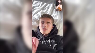 Shocking Amateur Brother Web-Cam Cum Shot: Fuck My Face!