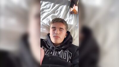Shocking Amateur Brother Web-Cam Cum Shot: Fuck My Face!