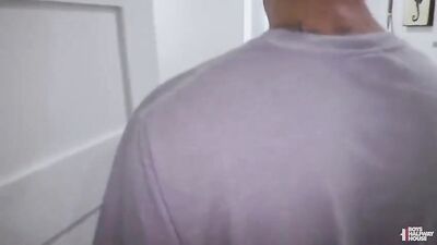 Bareback Boss: Daddy Fucks Hungry Hole Tattooed PB!