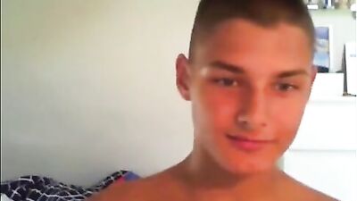 Ultimate Cutie Masturbates: Big Muscles, Big Dick!.