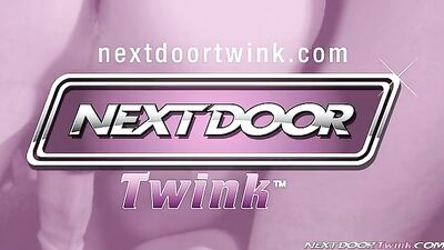 Balls Out in The Gym - Hardcore Gay Porn Video - NDW