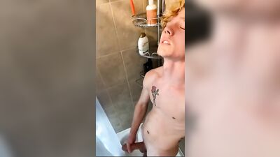 Cumming @ The Shower - Solo Sex Web-Cam Show