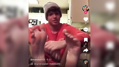 Feet Boyz 2 - Web-Cam Foot Fetish Amateur!